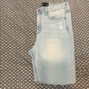 Hollister jeans